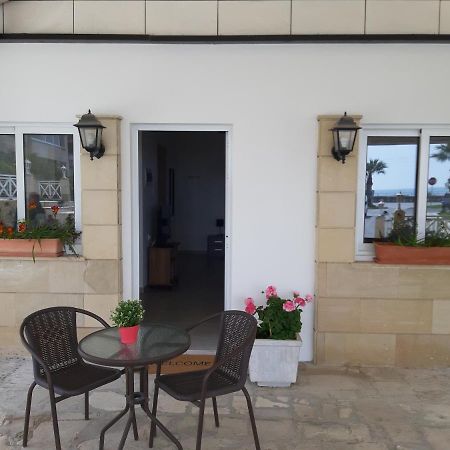 Zorbas Sea View No 5 Apartment Larnaca Ngoại thất bức ảnh