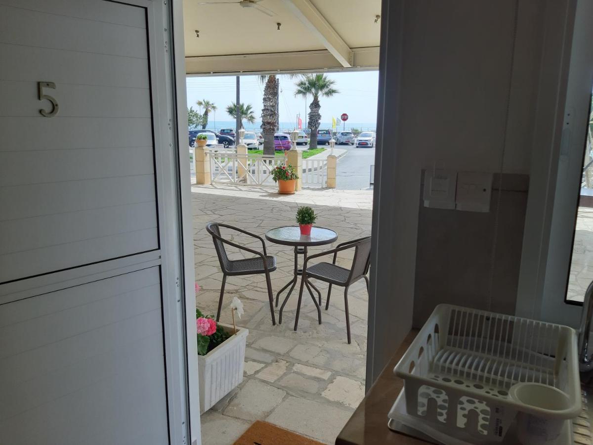 Zorbas Sea View No 5 Apartment Larnaca Ngoại thất bức ảnh