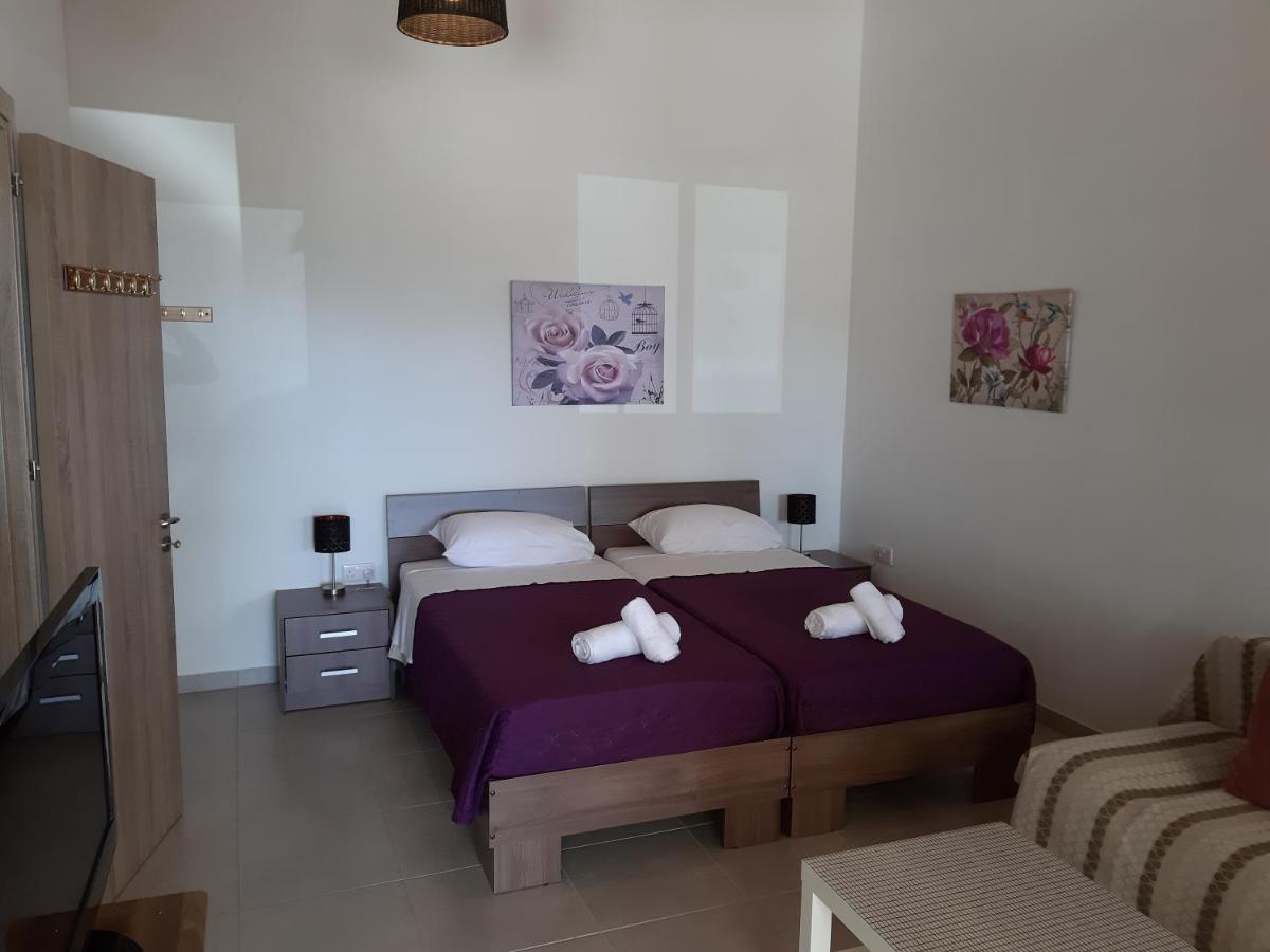 Zorbas Sea View No 5 Apartment Larnaca Ngoại thất bức ảnh